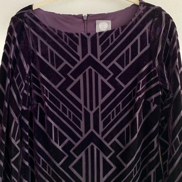 VINCE Camuto Purple Velvet Geometric Shift Dress Size  4 - Picture 4 of 16